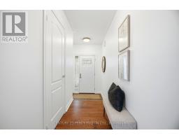 Family room - 5 Waldron Court, Ajax, ON L1T4X2 Photo 3