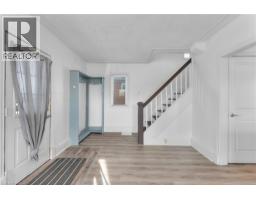 Dining room - 5932 Carlton Avenue, Niagara Falls, ON L2G5J5 Photo 5