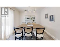 Bedroom 2 - 20 Springburn Crescent, Aurora, ON L4G3P5 Photo 5