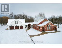 Kitchen - 2331 N Nottawasaga 6 Concession, Clearview, ON L9Y3Z1 Photo 2