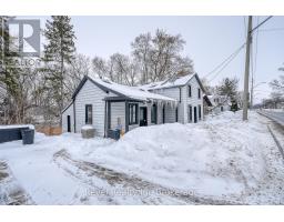 Family room - 123 Charles Street E, Ingersoll, ON N5C1J9 Photo 2