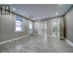 Laundry room - 123 Charles Street E, Ingersoll, ON N5C1J9 Photo 4