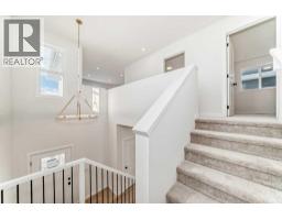 Kitchen - 168 Southborough Common, Cochrane, AB T4C3J5 Photo 4