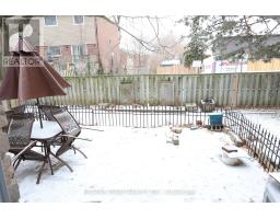 Primary Bedroom - 61 830 Stainton Drive, Mississauga, ON L5C2Z3 Photo 4