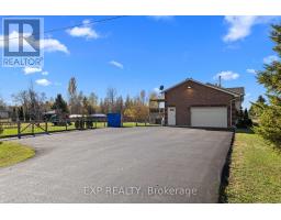 108 St Thomas Road, Russell, ON K0A3H0 Photo 2