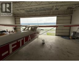 5 320 18799 Airport Way, Pitt Meadows, BC V3Y2B4 Photo 4