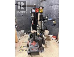 3 1971 Mclean Avenue, Port Coquitlam, BC V3C1N1 Photo 4