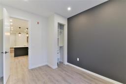 2 722 Maryland Street, Winnipeg, MB R3E1W2 Photo 4