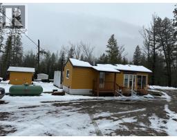 Full bathroom - 2955 33 Highway, Westbridge, BC V0H1Y0 Photo 2