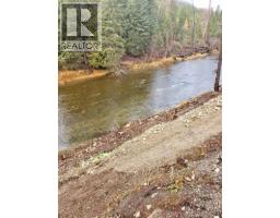 Kitchen - 2955 33 Highway, Westbridge, BC V0H1Y0 Photo 5