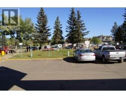 Kitchen - 1209 11721 Macdonald Drive, Fort Mcmurray, AB T9H4H1 Photo 4