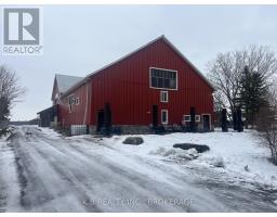 9261 33 Highway, Greater Napanee, ON K0H1G0 Photo 3