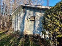 Bedroom - 51 Southwood Drive, Lac Du Bonnet Rm, MB R0E1A0 Photo 4