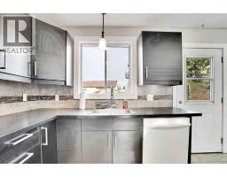 Bedroom - 63 Knight Place, Crossfield, AB T0M0S0 Photo 2