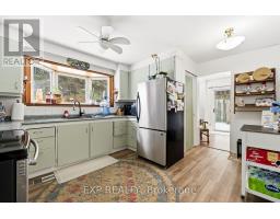 Kitchen - 2825 Peter Street, Hamilton Township, ON K9A4J9 Photo 3