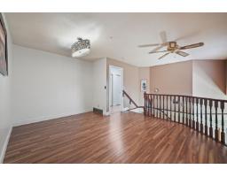 6691 129 Street, Surrey, BC V3W8Y1 Photo 3