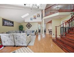 6691 129 Street, Surrey, BC V3W8Y1 Photo 4