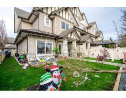 4 18181 68 Avenue, Surrey, BC V3S9J1 Photo 4