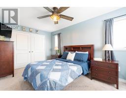 Living room - 109 Ellen Street, Tay, ON L0K2A0 Photo 2