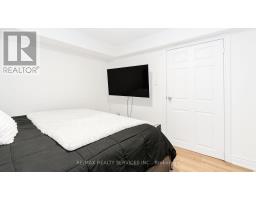 Bedroom 2 - 28 Atira Avenue, Brampton, ON L7A3V1 Photo 5