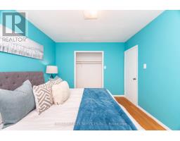 Kitchen - 41 Kimbark Drive, Brampton, ON L6X2A3 Photo 3