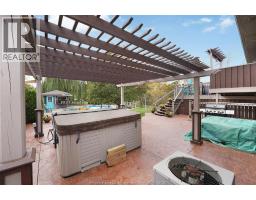 Storage - 1 Kingsbridge Drive, Amherstburg, ON N9V4A4 Photo 4