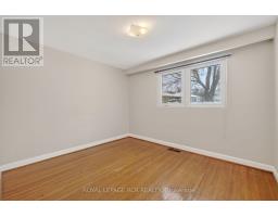 Bedroom 2 - 159 Penn Avenue, Newmarket, ON L3Y2S3 Photo 5