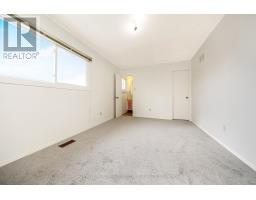 Living room - 165 Vodden Street W, Brampton, ON L6X2Y1 Photo 3