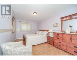 7 Bimini Crescent, Image 2