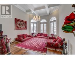 Living room - 19 Wilson House Drive, Whitby, ON L0B1A0 Photo 4