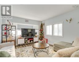 Primary Bedroom - 1126 Highway 2, Hants, NS B2S1M8 Photo 3