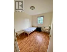 Dining room - 744 Pine St, Sault Ste Marie, ON P6B3G1 Photo 3