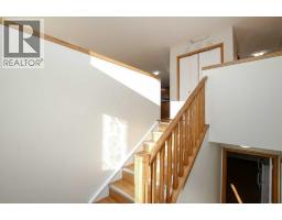 Kitchen - 72 Ironstone Drive, Red Deer, AB T4R0C1 Photo 3