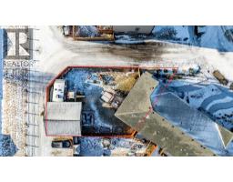 Living room - 25 Hawthorn Place, Sylvan Lake, AB T4S0S2 Photo 4