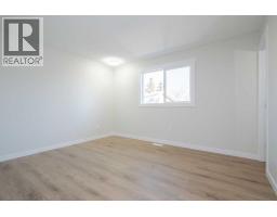 3pc Bathroom - 8001 Poplar Drive, Grande Prairie, AB T8V5K6 Photo 5