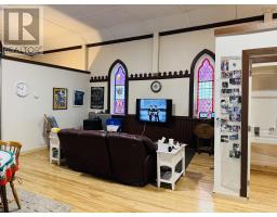 Bath (# pieces 1-6) - 183 Pearl Street, River Hebert, NS B0L1G0 Photo 4