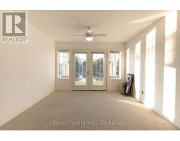 Kitchen - 4 64 River Road E, Wasaga Beach, ON L9Z2L1 Photo 2