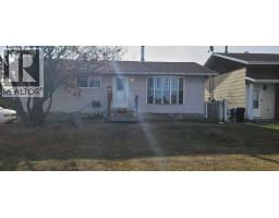Bedroom - 4601 50 Avenue, Grimshaw, AB T0H1W0 Photo 2