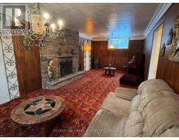 Kitchen - 68 Fergalea Avenue, Toronto, ON M1E3L6 Photo 2