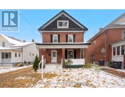 Living room - 97 Mill Street N, Brampton, ON L6X1T7 Photo 3