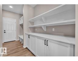 Kitchen - 1154 South Creek Wd, Stony Plain, AB T7Z0M1 Photo 3