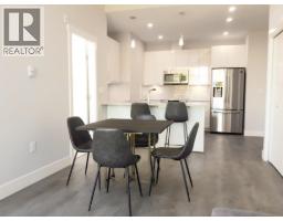 407 22315 122 Avenue, Maple Ridge, BC V2X4K7 Photo 3