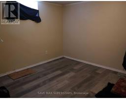 Bathroom - Duplex 35 Bernick Drive, Barrie, ON L4M5C1 Photo 2