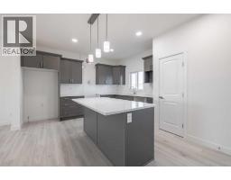 Primary Bedroom - 19 Appaloosa Way, Cochrane, AB T4C2M3 Photo 5