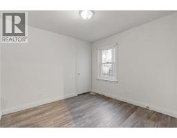 Laundry room - 905 St Marys, Windsor, ON N8S2V1 Photo 3