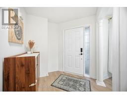 Bedroom - 35 Markwood Crescent, Whitby, ON L1R2S3 Photo 2