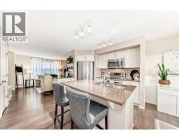 Dining room - 112 Sunvalley Road, Cochrane, AB T4C0X8 Photo 4