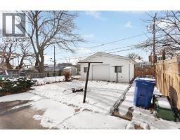 Utility room - 967 Gladstone, Windsor, ON N9A2R5 Photo 4