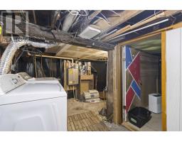 Kitchen - 195 Maple St, Sault Ste Marie, ON P6B2H9 Photo 3