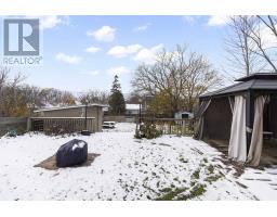 Bathroom - 195 Maple St, Sault Ste Marie, ON P6B2H9 Photo 5